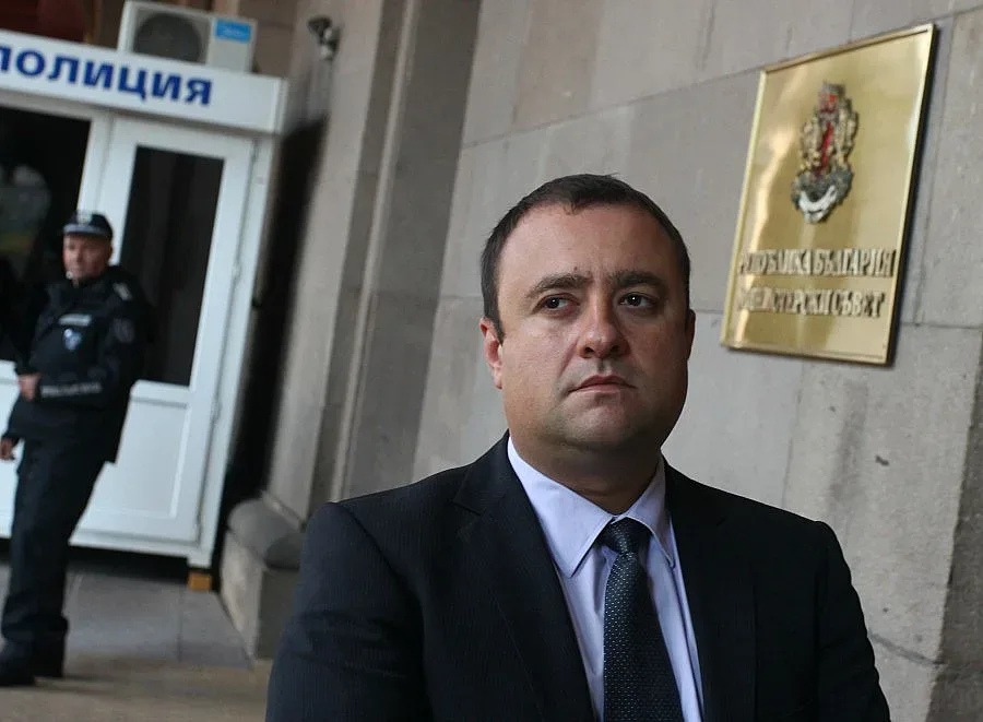 Иванов: Не съм встъпвал в длъжност в министерството