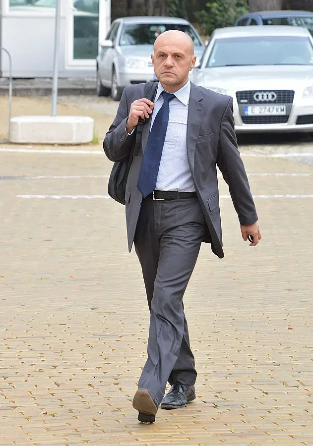 Дончев: ЕК спря проектите за Шипка и Западната тангента