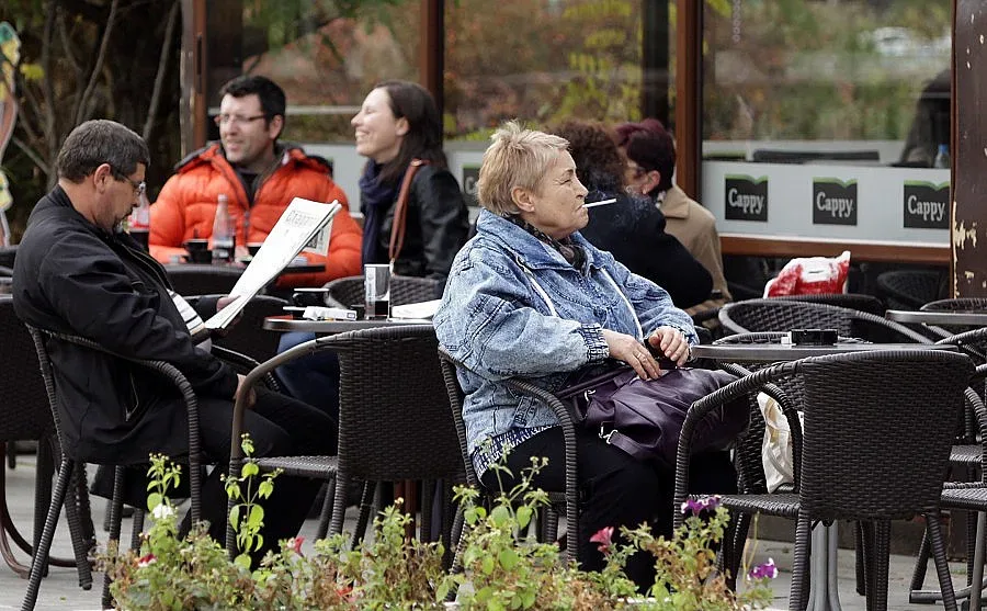 Решават до седмица: Пушим в кръчмата след 22 ч