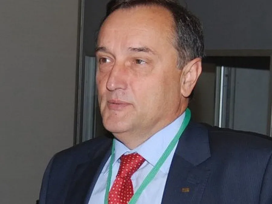 На Кольо Фичето не му е трябвал проектант