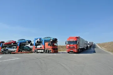 Турски шофьори затапиха границата заради проверки на ДАИ