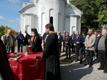 Гeрбери правят второ дарение за изграждането на култов храм