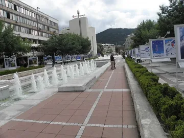 Още година гратис за незаконни жилища в Благоевград