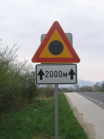 Фирми вдигат параклис до завой убиец