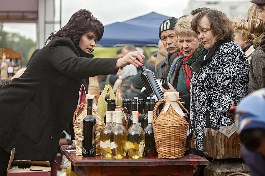 Лозари разменят грозде за картофи и боб