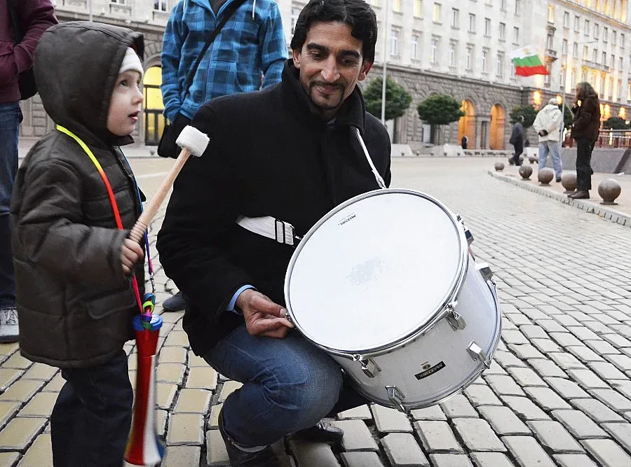 Протестът традиционно спря движението пред НС
