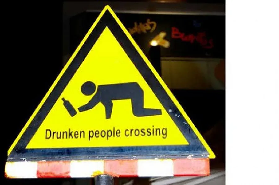 Пиян шофьор предизвика катастрофа, две деца ранени