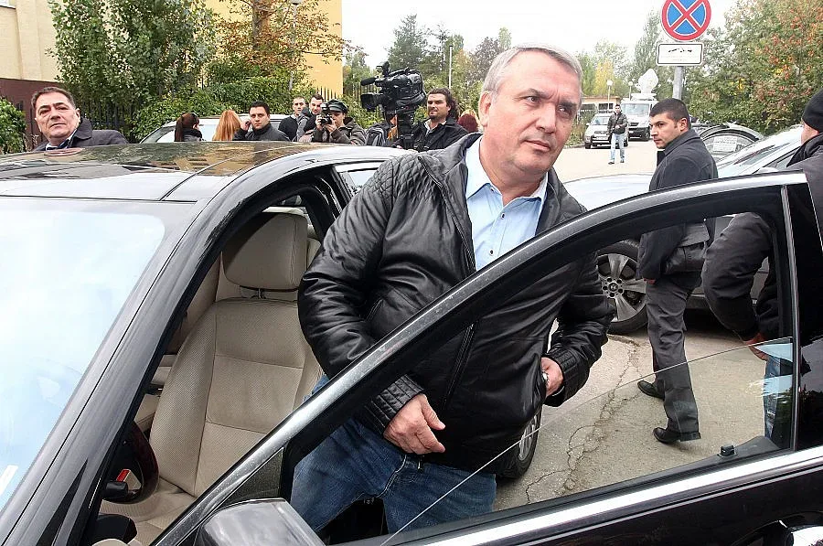 Четирима прокурори отказали делото на Манчев