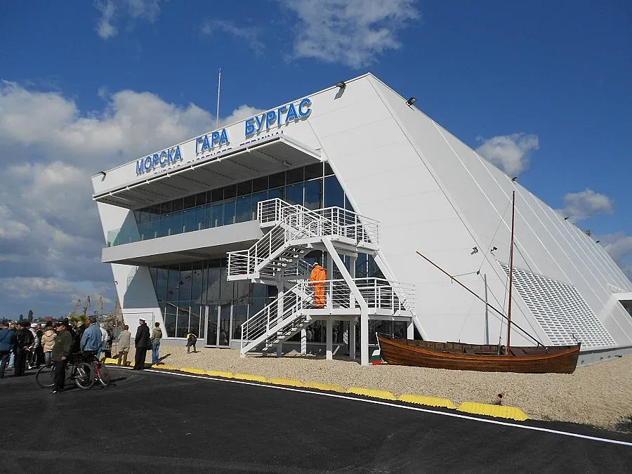 Откриха морската гара в Бургас