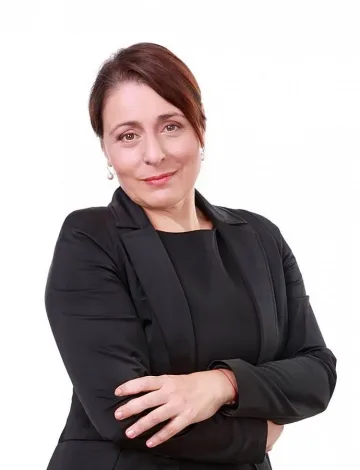 Кредитните карти не са луксозен аксесоар, а начин да се плати