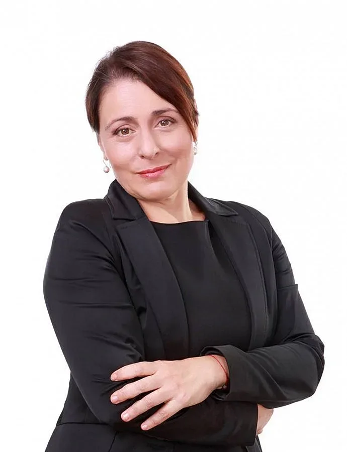 Кредитните карти не са луксозен аксесоар, а начин да се плати