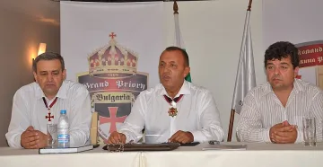 Стара Загора с 14 000 светци