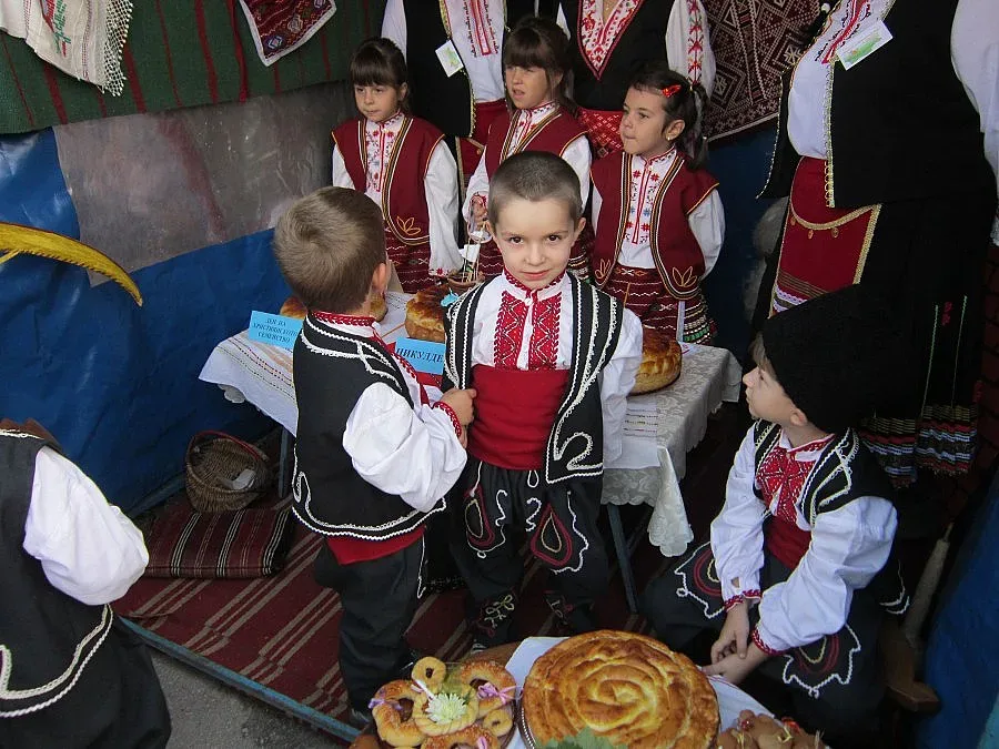 Кметове стават хлебари за „Житената питка" в Стражица