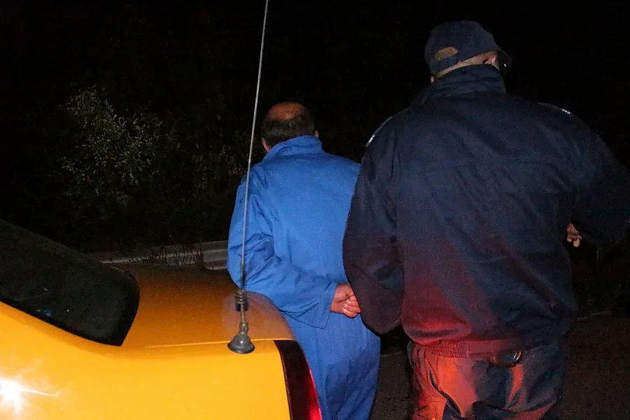 Таксиджия предотвратява кървава разправа