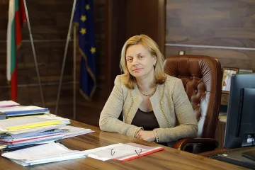 Държавата дава 60 млн. лева за поддръжка на пътищата