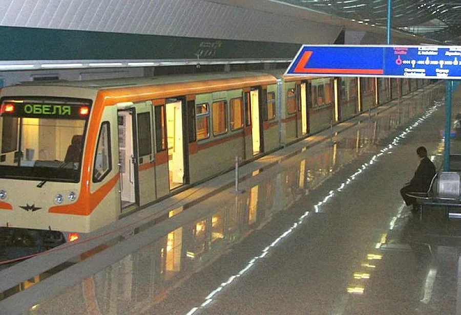 Авария спря част от метрото в София