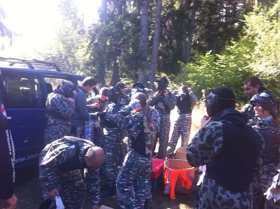 МГЕРБ-Банско загря с пейнтбол за празника на града