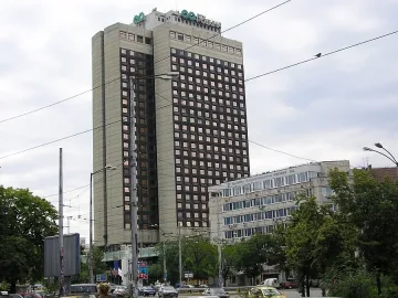 Продават хотел "Родина" за 35 млн. лв.