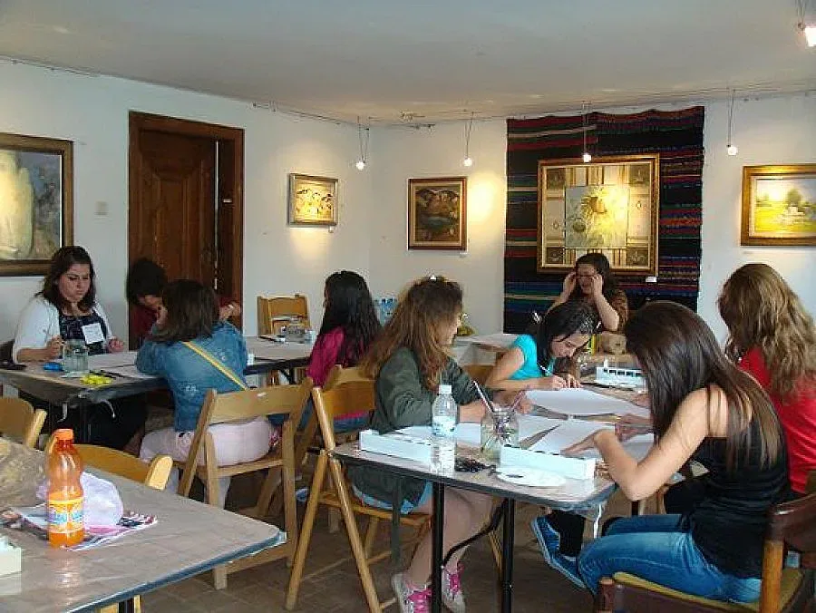 Училище за свободното време отваря врати в Кърджали