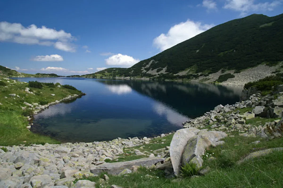 Чудните езера в Пирин от девет стават на седем