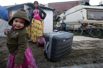 Оланд сложи край на скандала с ромите