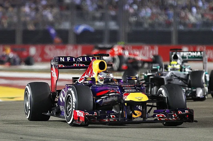 Формула 1 скочи на "Ред Бул"