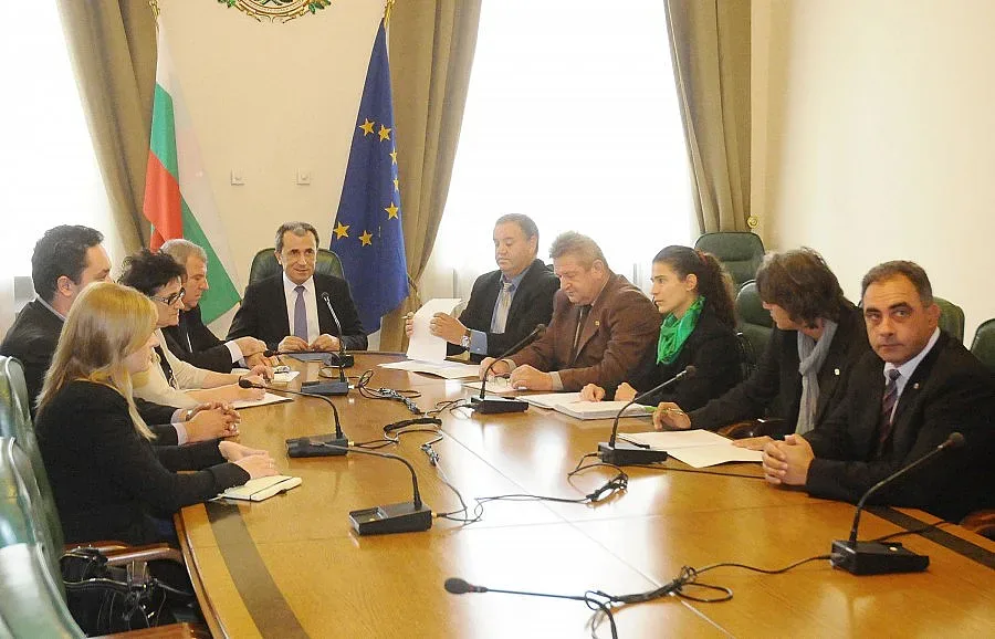 Плащат земеделските субсидии до 31 януари