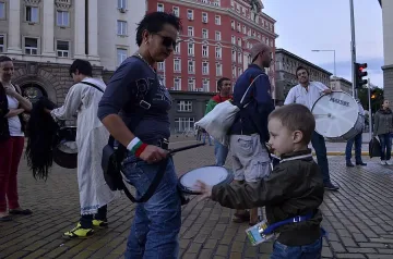 Протестът мина традиционно - с барабани и "Оставка"