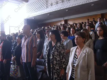 Евродепутат и депутат поздравиха студенти в Кърджали 