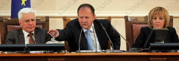 Миков с писмо до партиите за вота на недоверие