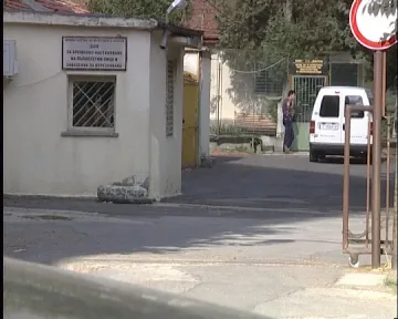 Решетки за щерката на разстреляната Петя