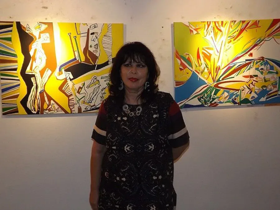 Лиляна Митевска от Битоля представя „Фрагменти” в Кърджали 