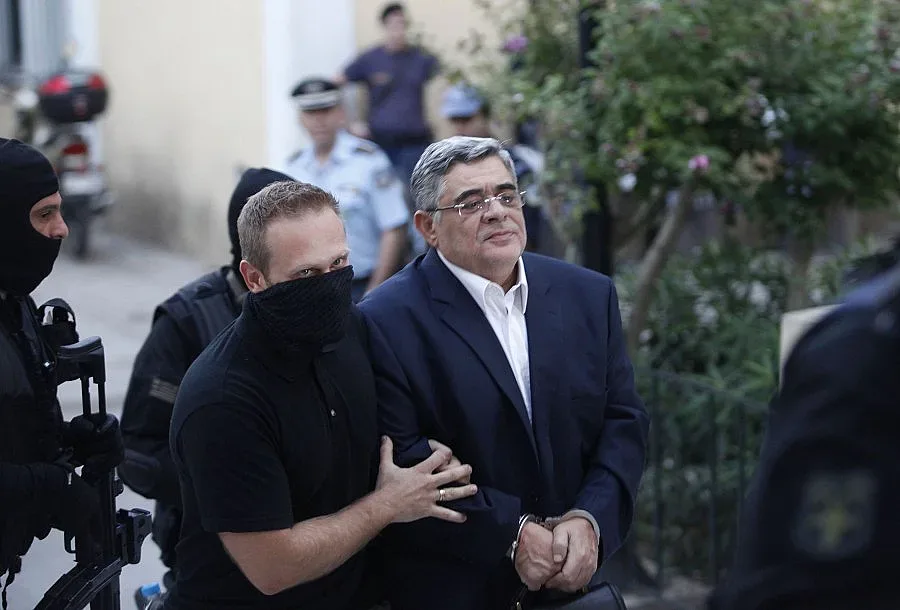 Повдигнаха обвинения срещу членове на "Златна зора"