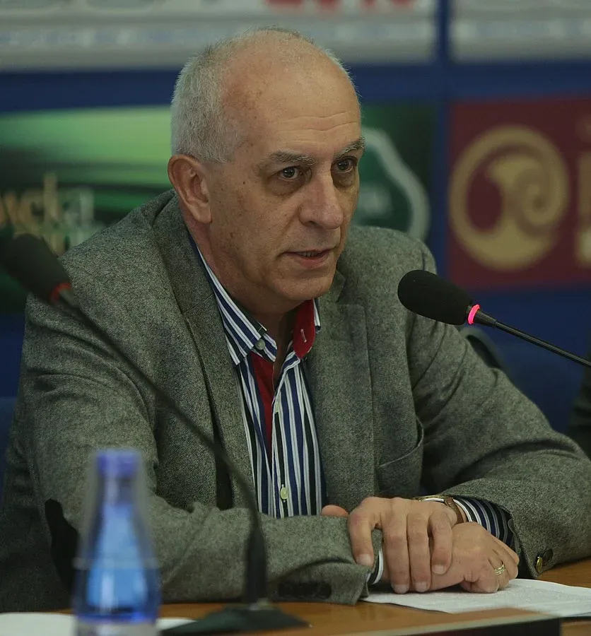 Според АФИС три партии влизат в парламента