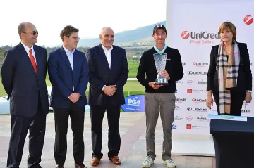 Министър връчи чек за 10 бона