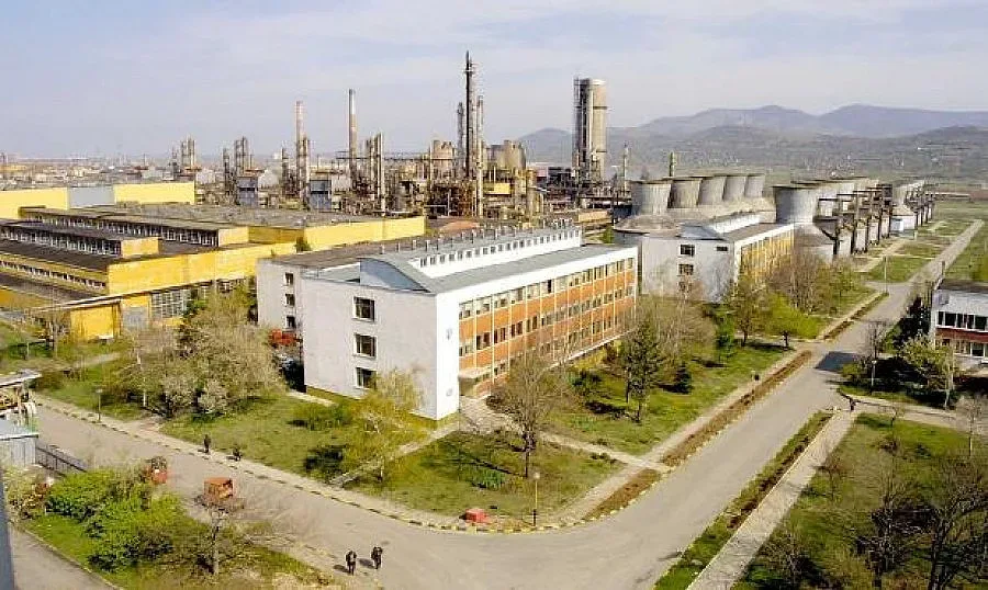 Частен инвеститор хвърли око на „Химко"