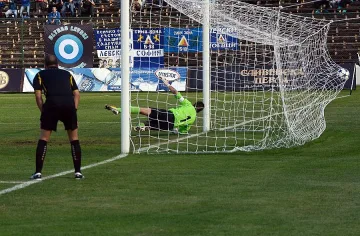 "Левски" изпревари ЦСКА с третата си победа