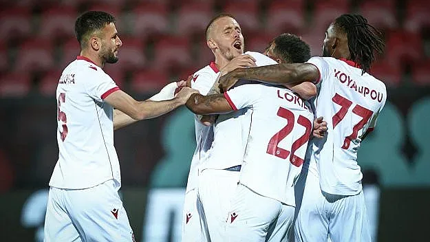 Томаш с първи удар! Мощен ЦСКА разби Локо София