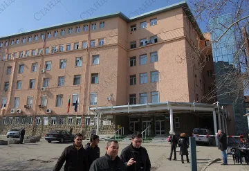 Нов спор за шефа на онкологията