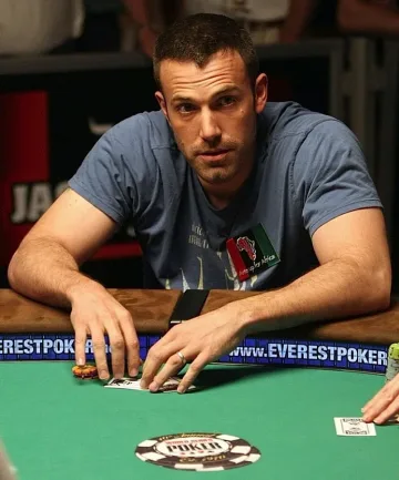 Младок пада в капана на хазартен бос в "Надцакването" 