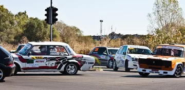 Царски: Уринирам кръв и целият съм син