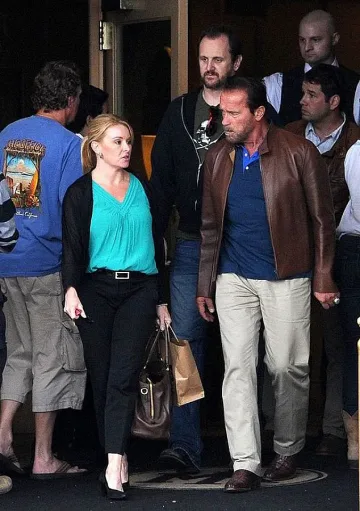 Арни заби ново гадже