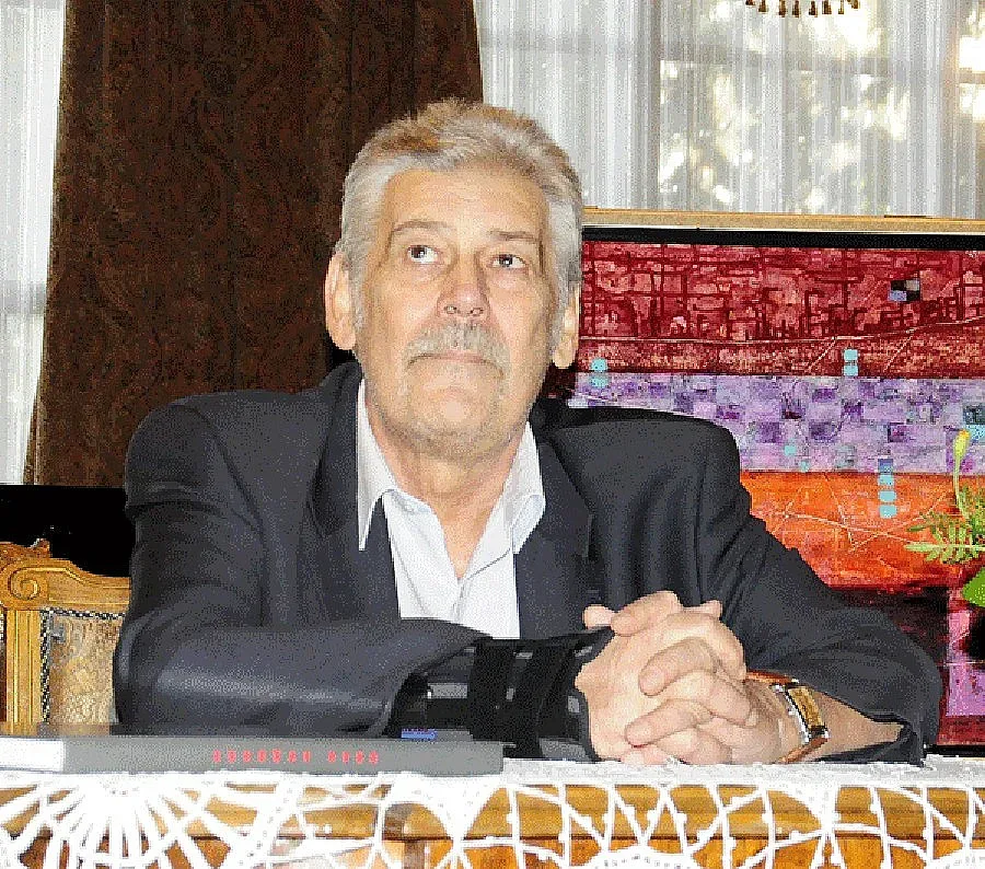 Ламбо се контузи на снимки