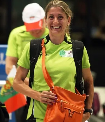 Областният на Шумен помага на Дънекова за Евро 2014