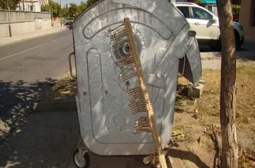 "Убийцата" на рояла плати с оставка