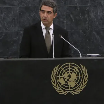 Плевнелиев зове в ООН за трайно решение за Сирия