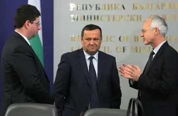 Бизнесът иска повече стимули за инвестиции