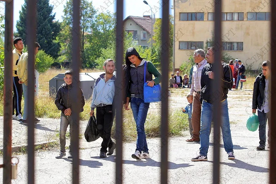 Червеният кръст и полумесец идват на помощ за бежанците