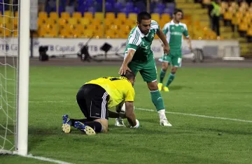 Засада с камъни за "бултрасите"