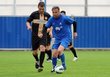 Ботев Враца - без треньор, спортен шеф и пари